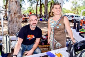 Stand Artisanat - Olivier trésorier & Zazou secrétaire de l'association